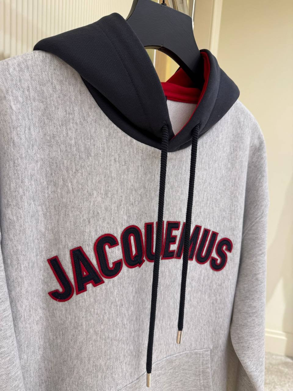 JACQUEMUS LE HOODIE BASEBALL HOODIE