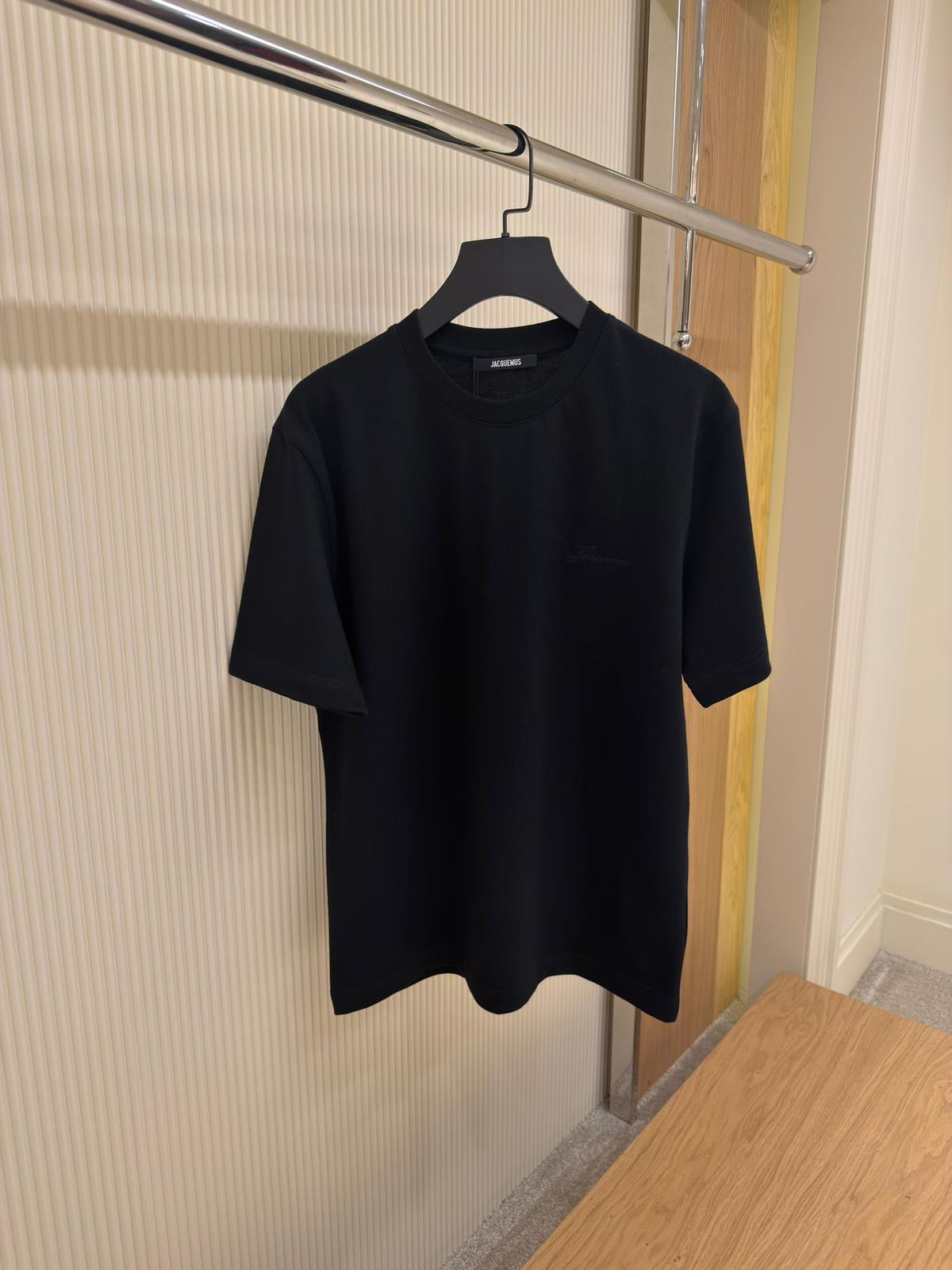 JACQUEMUS Tshirt