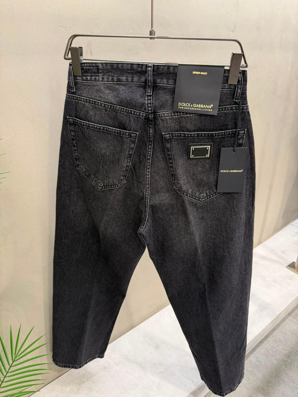 DOLCE & GABBANA BAGGY JEANS