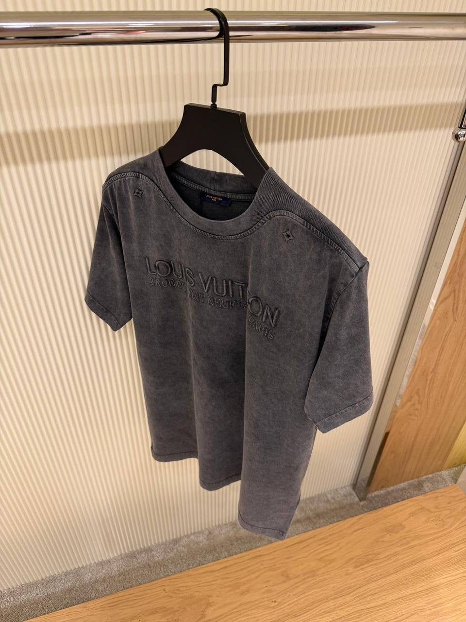 LV TSHIRT