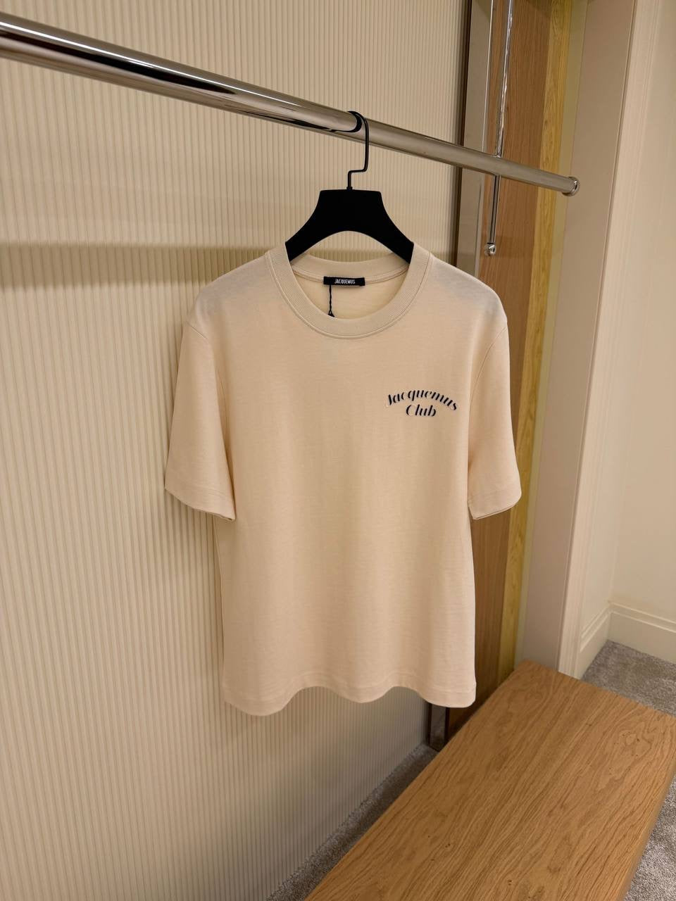 Jacquemus
The Club embroidered T-shirt