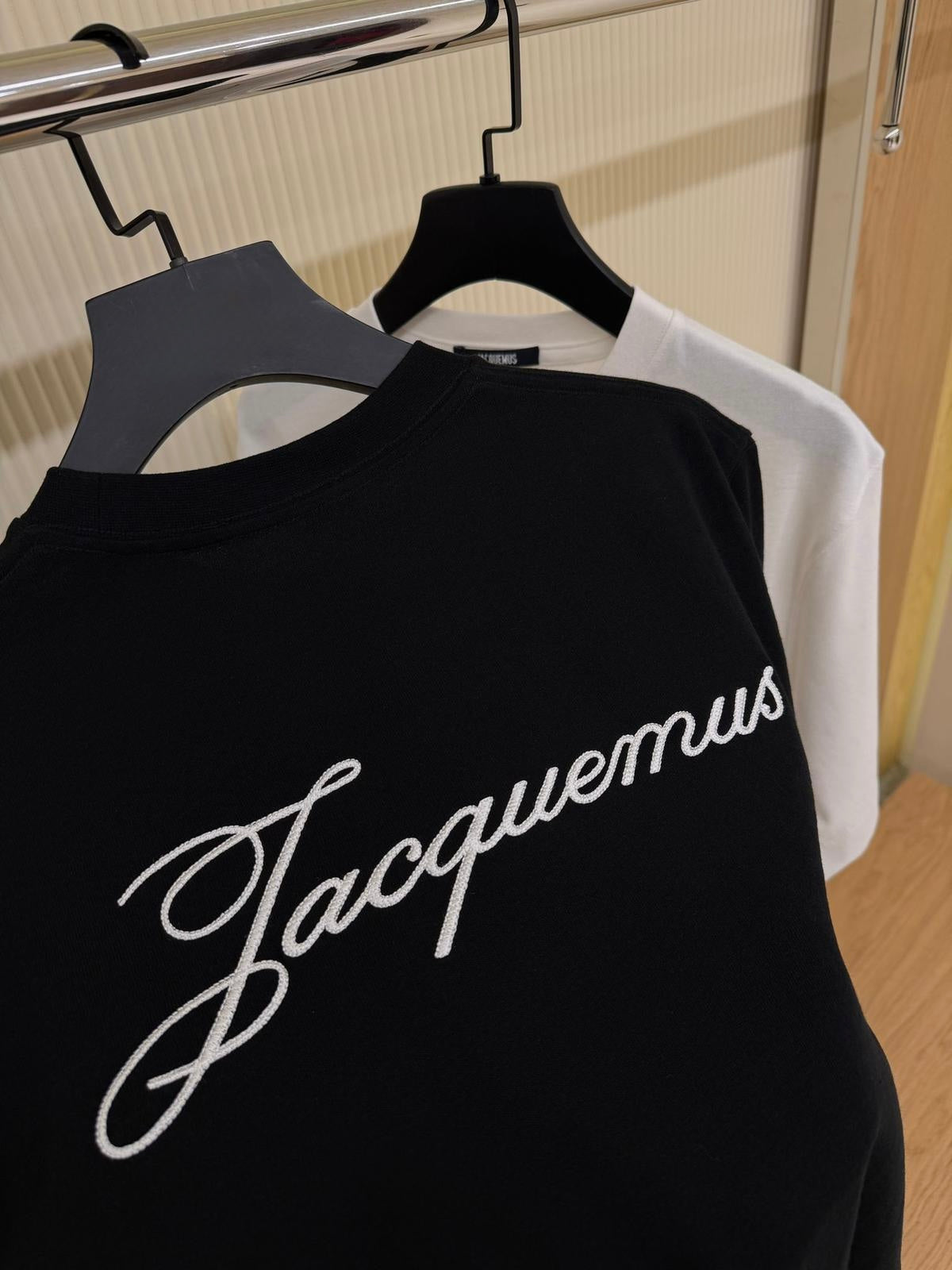 JACQUEMUS T SHIRT