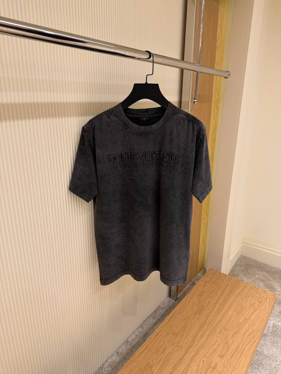 LV TSHIRT