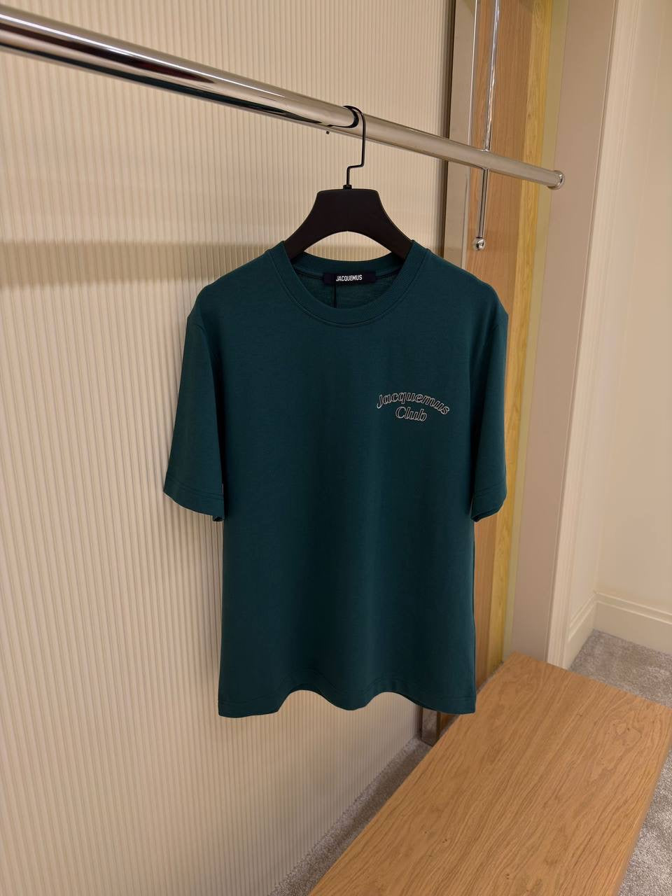 Jacquemus
The Club embroidered T-shirt