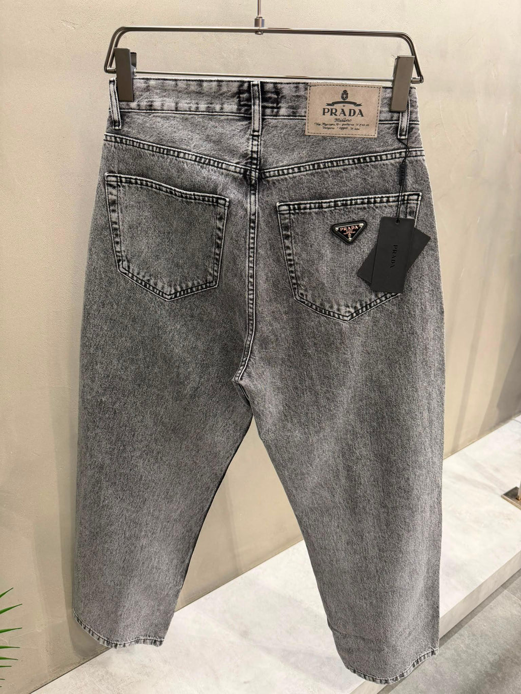 PRADA BAGGY JEANS