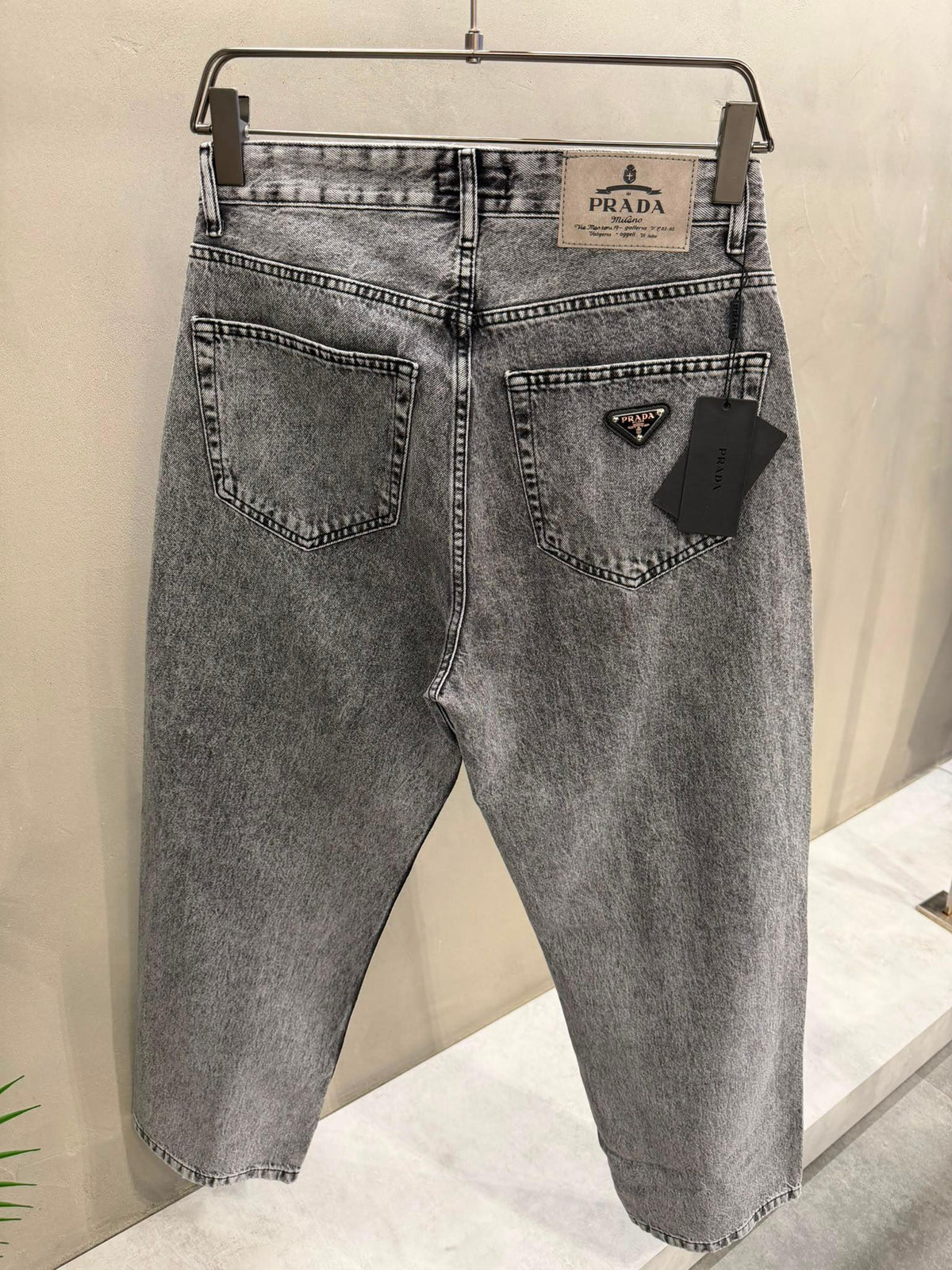 PRADA BAGGY JEANS
