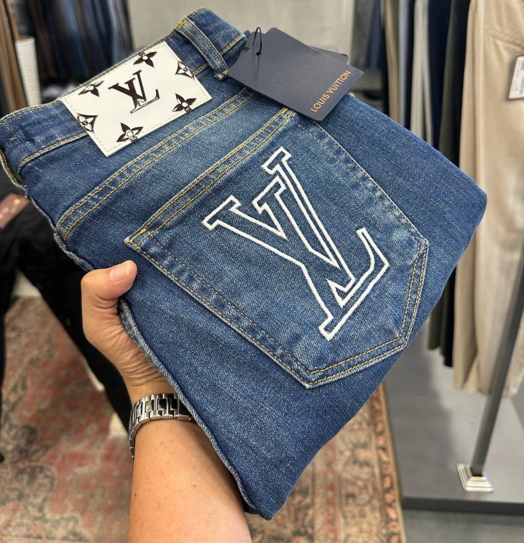 LV JEANS