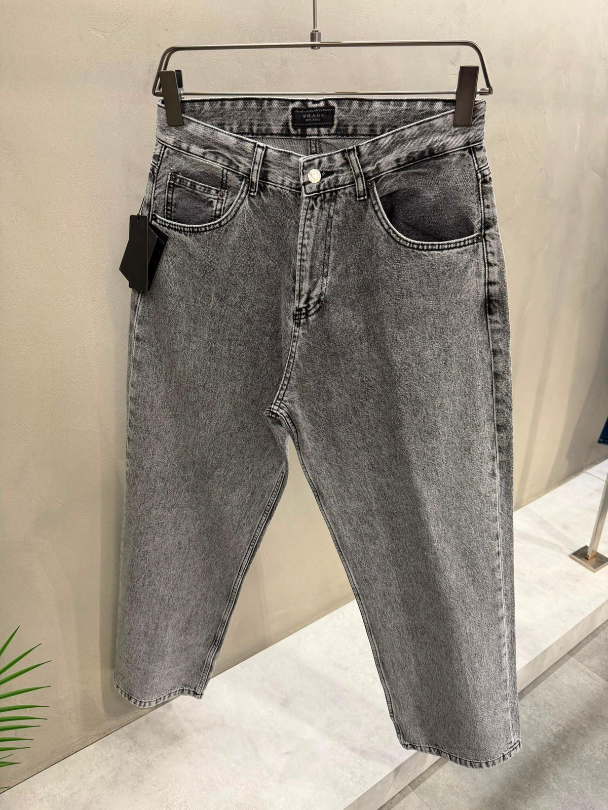 PRADA BAGGY JEANS
