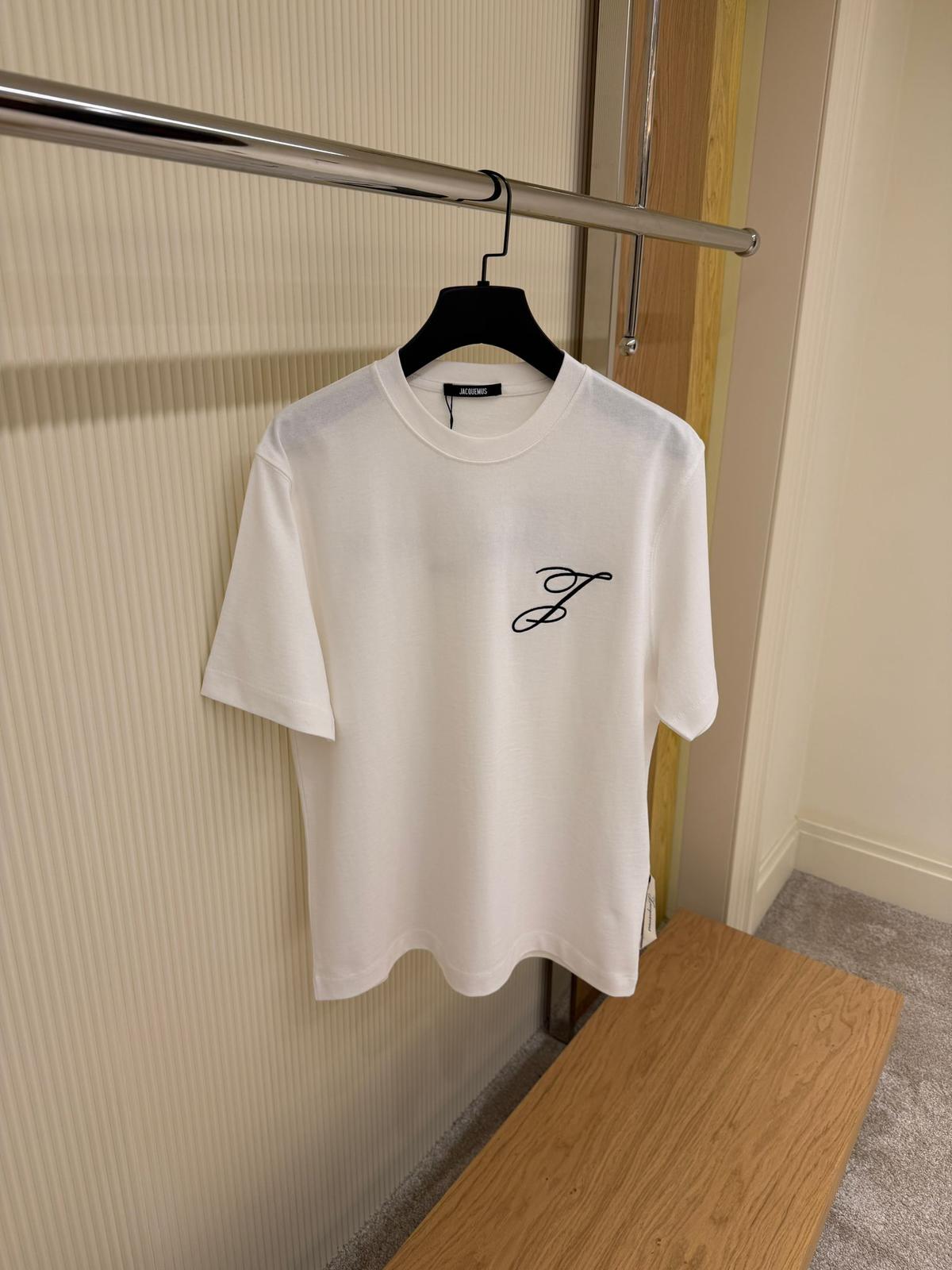 JACQUEMUS T SHIRT