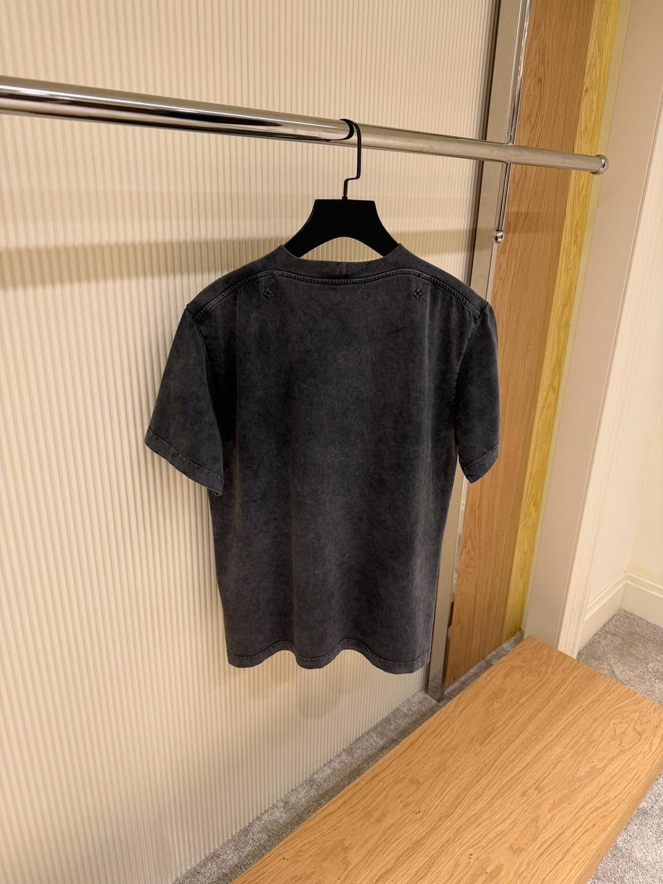 LV TSHIRT